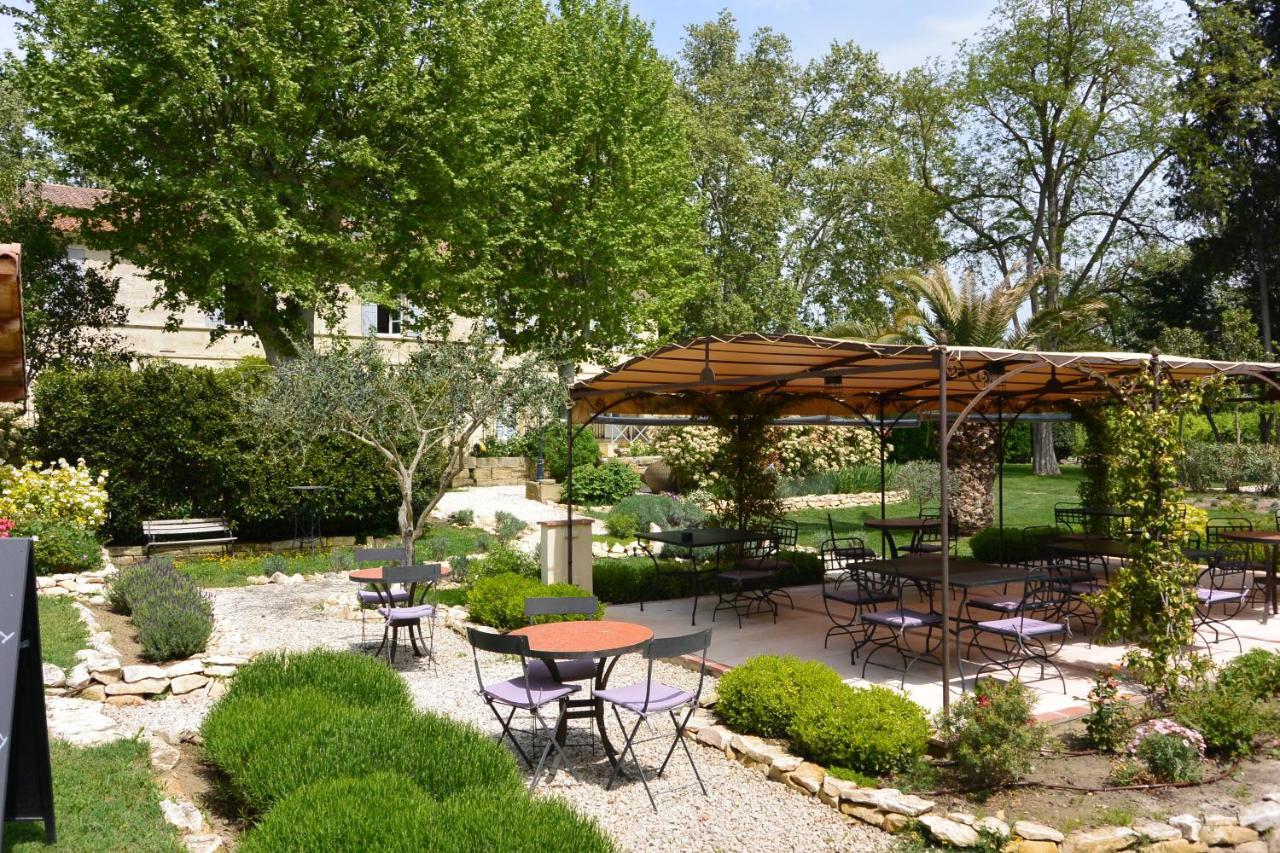Mas De Capelou Bed & Breakfast *